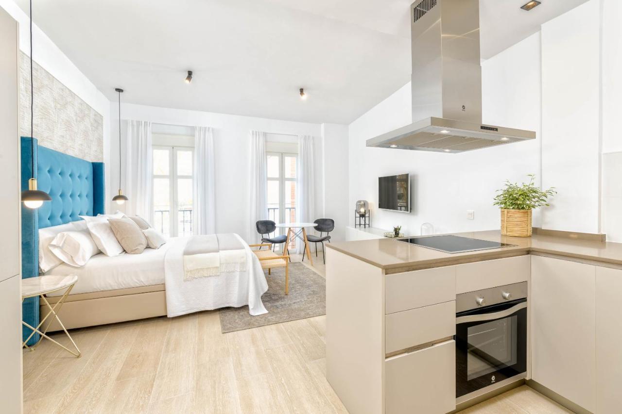Iloftmalaga Studio Apartments מראה חיצוני תמונה